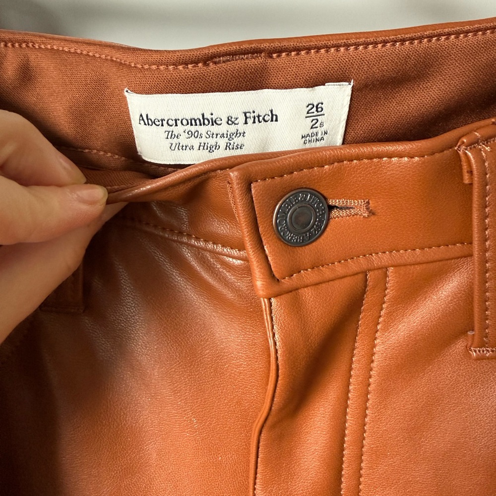 Abercrombie & Fitch Women's Brown Leather ultra high rise - Picture 2 of 4